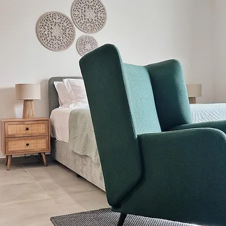 Grace Living Studio 203