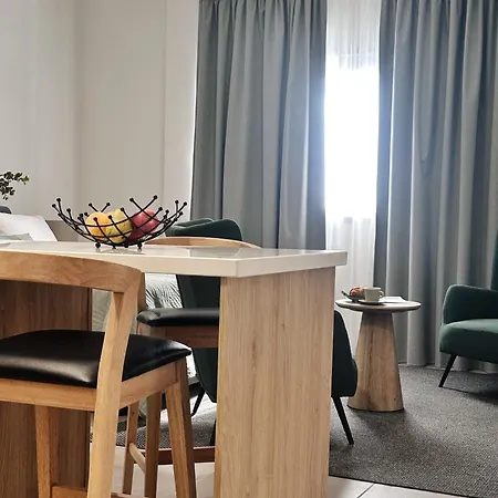 Grace Living Studio 203 Apartment *