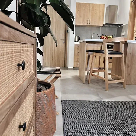 아파트 Grace Living 203