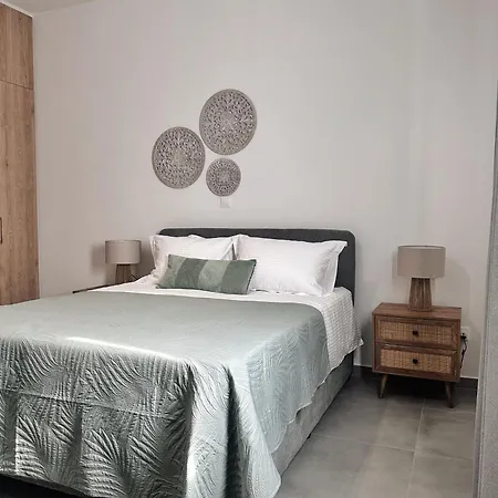 Grace Living Studio 203
