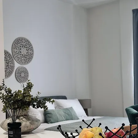 Grace Living Studio 203
