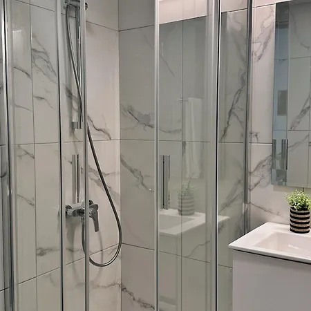 Apartament Grace Living Studio 203 *